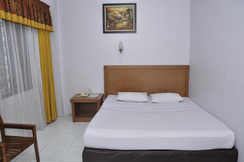 Hotel Andhika Syariah Samarinda Szoba fotó